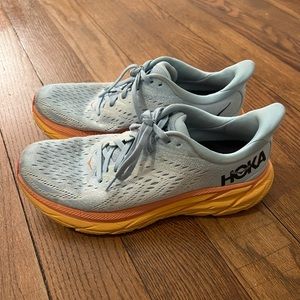 Hoka Clifton 8-Women’s Sz 9